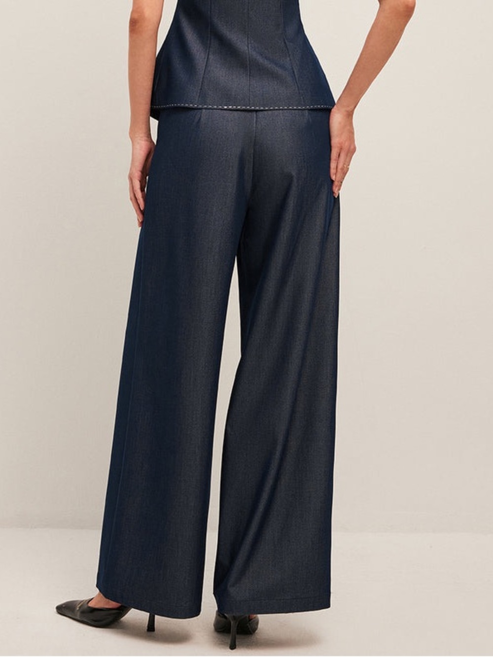 Commense High-Waisted Pleated Wide-Leg Pants - Picture 4 of 5